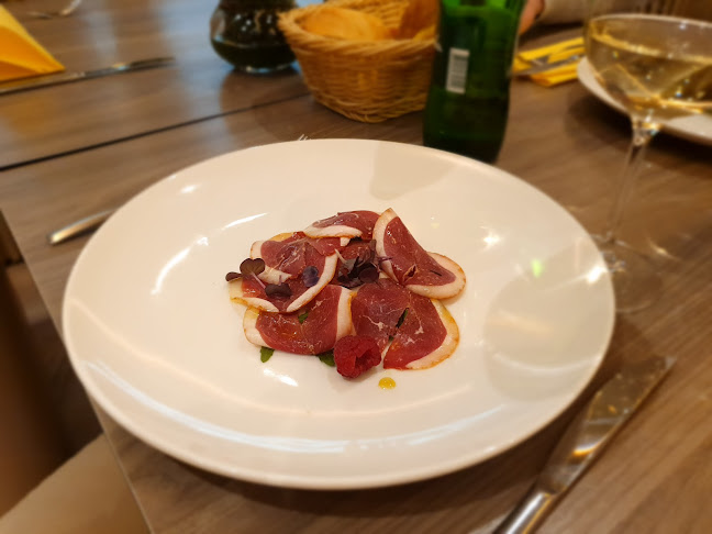 Comentarii opinii despre Haus Restavracija