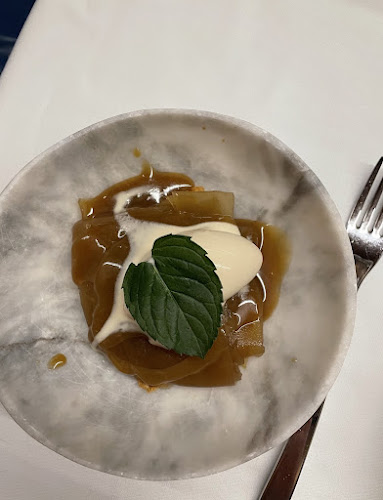 Vila Podvin - Gastronomija in gostinstvo