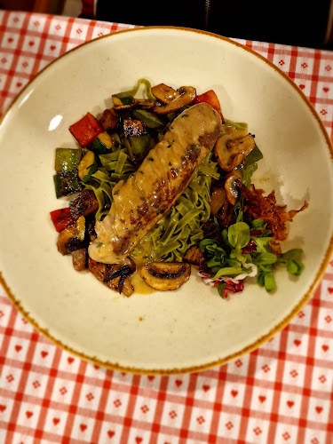 Alpska cesta 8, 4248 Lesce