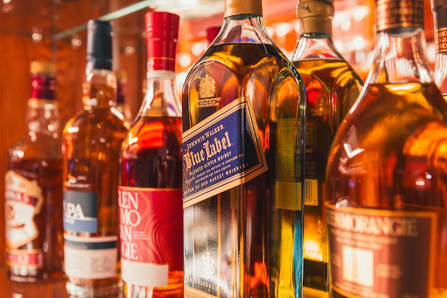 BLEF Pub & Apartments