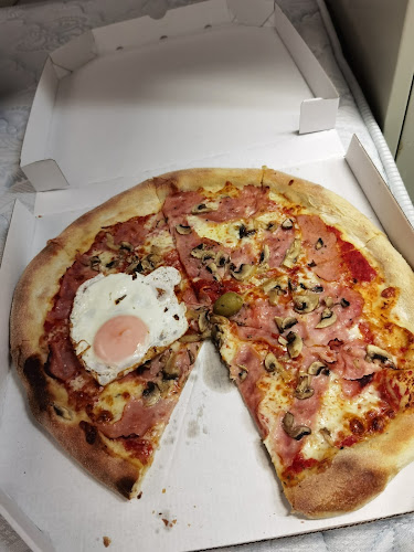 RomaPostojna - Gastronomija in gostinstvo