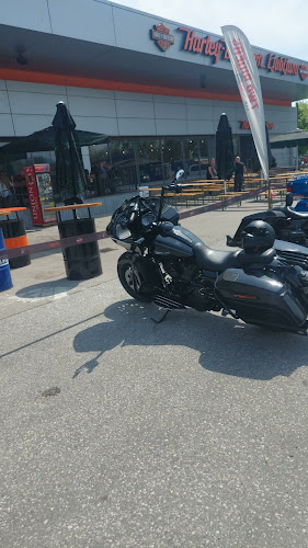 Opinii despre Two Riders bar în Ljubljana - Gastronomija in gostinstvo