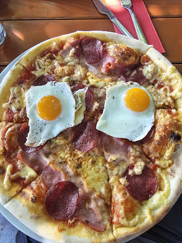 Opinii despre Beer Pub în Kranj - Gastronomija in gostinstvo