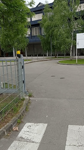 KRUHarije in CUKRnije