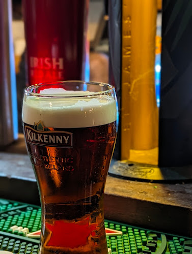 Knafljev prehod 1, 1000 Ljubljana