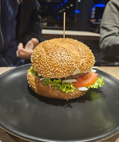 Comentarii opinii despre Snack Bar 1964