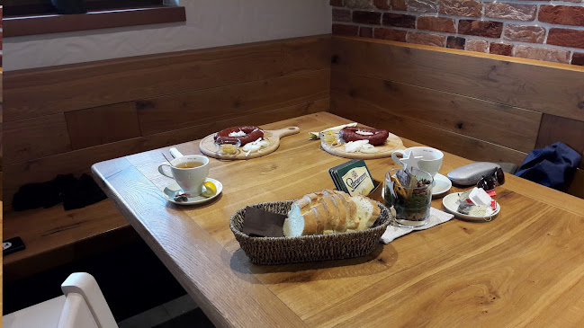 Opinii despre Gostilnica Slatnik Klavdija Luzar s.p. în Novo mesto - Gastronomija in gostinstvo