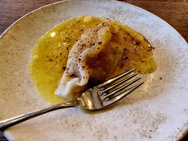 Trg golobarskih žrtev 24, 5230 Bovec