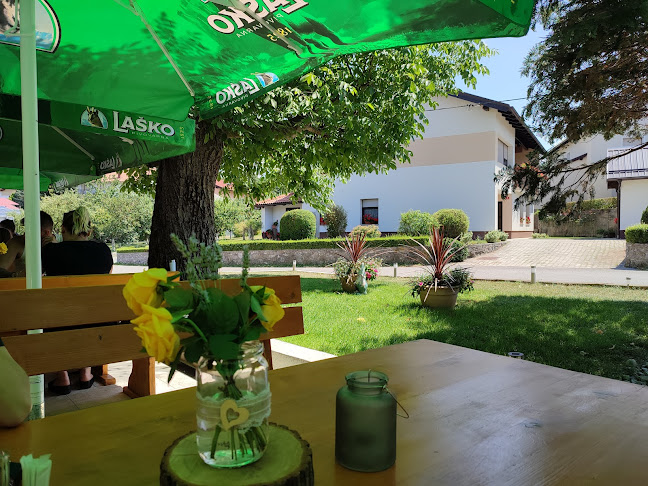 Opinii despre Gostilna - Pizzeria "Hruševje", Sonja Jurjevčič s.p. în Hruševje - Gastronomija in gostinstvo