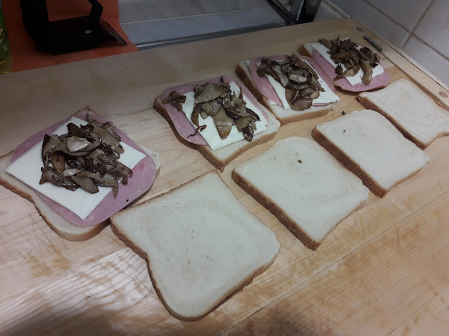 Okrepčevalnica Stella del Nord + Pošta Slovenije