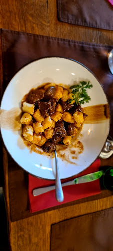 Gostilna Jakomin Kubed - Elvis Jakomin s.p. - Gastronomija in gostinstvo