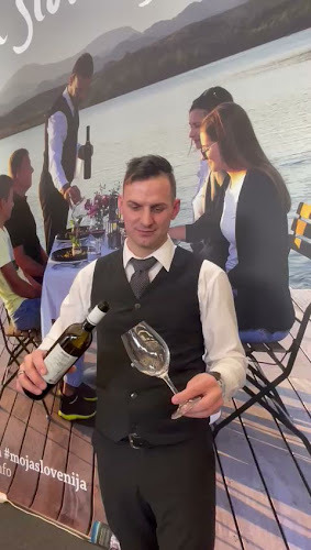 Opinii despre Haus Restavracija în Velenje - Gastronomija in gostinstvo