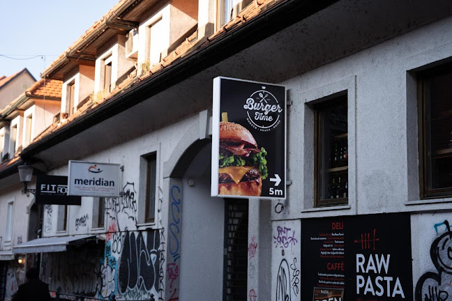 Trubarjeva cesta 47, 1000 Ljubljana