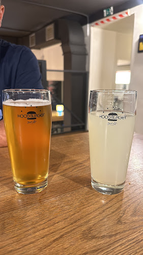 Comentarii opinii despre Hood Burger Center