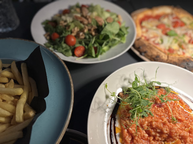 Cankarjeva cesta 6, 1000 Ljubljana