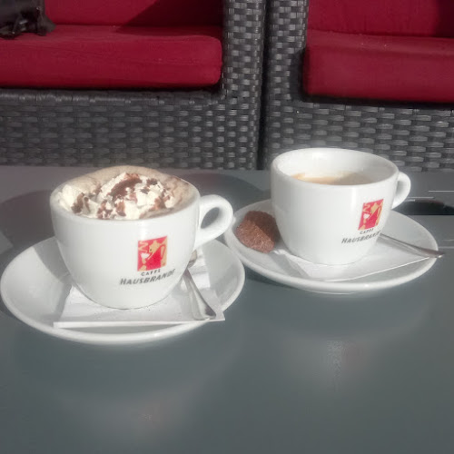 Opinii despre Kavarna Khislstein 12.56 în Kranj - Gastronomija in gostinstvo