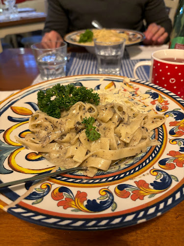 Opinii despre Oštarija Peglez'n în Bled - Gastronomija in gostinstvo