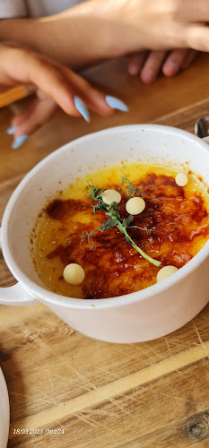 Foksner - Gastronomija in gostinstvo