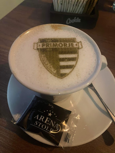 Trg prve Slovenske Vlade 2, 5270 Ajdovščina, Slovenija