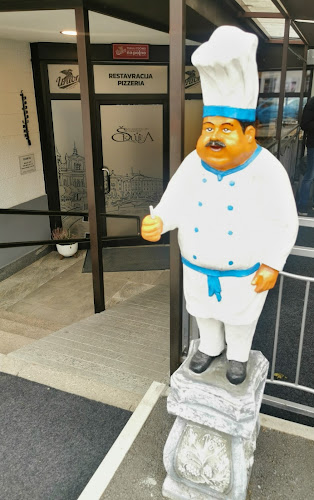 Trg 32, 2391 Prevalje