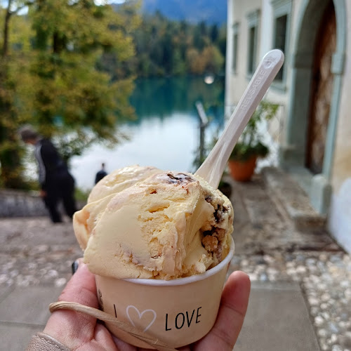 Opinii despre Potičnica în Bled - Gastronomija in gostinstvo