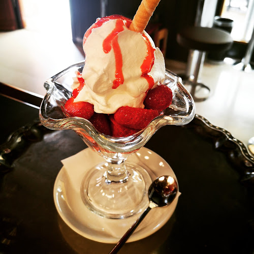 Okrepčevalnica "Vrtnica" - Rueh Laura, s.p. - Brežice