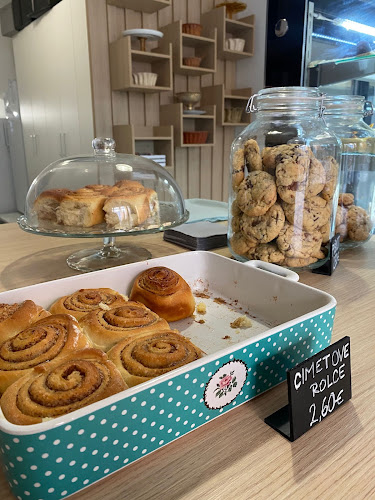 Opinii despre Ajdalicious, kreativna peka, Ajda Miklavčič s.p. în Škofja Loka - Gastronomija in gostinstvo