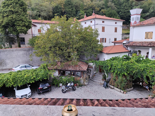Arkade turizem - Gastronomija in gostinstvo