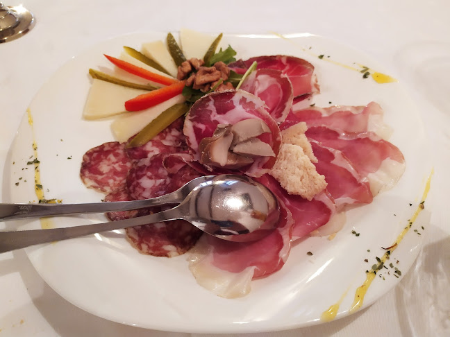 Trg golobarskih žrtev 27, 5230 Bovec