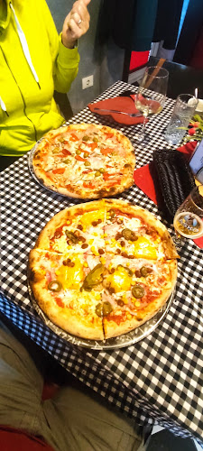 Pizzerija in špageterija "Potepuh", Uroš Mencinger s.p. - Lesce