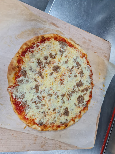 Pekarna ARTI - Gastronomija in gostinstvo