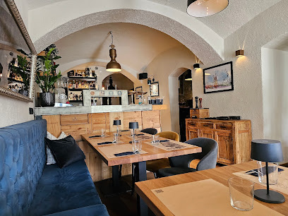 naša hiša | bar & kitchen