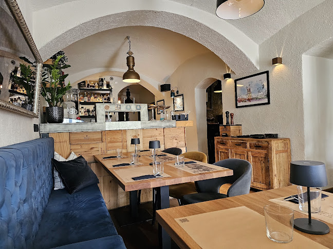 naša hiša | bar & kitchen