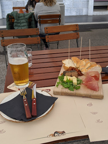 Opinii despre Kodila Gourmet & Bistro Market în Ljubljana - Gastronomija in gostinstvo