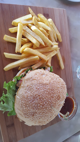 Opinii despre Restavracija in pizzerija Center, Miha Gluščič d.o.o. în Lesce - Gastronomija in gostinstvo