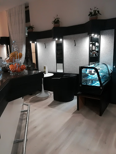 Opinii despre Kavarna Dama în Ljubljana - Gastronomija in gostinstvo