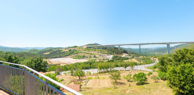 Comentarii opinii despre Okrepčevalnica Viki burger