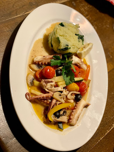 Gostilna Sokol - Gastronomija in gostinstvo