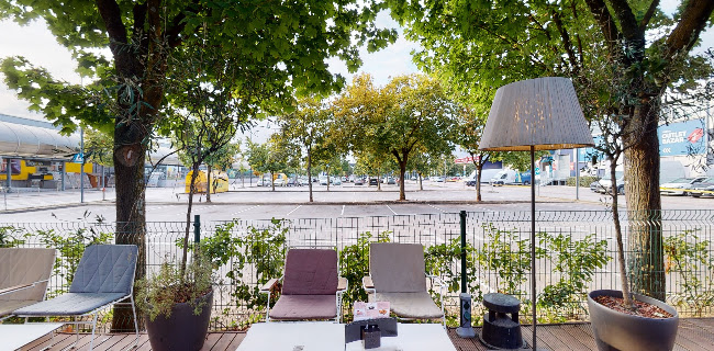 Zvezda kavarna in slaščičarna - Gastronomija in gostinstvo