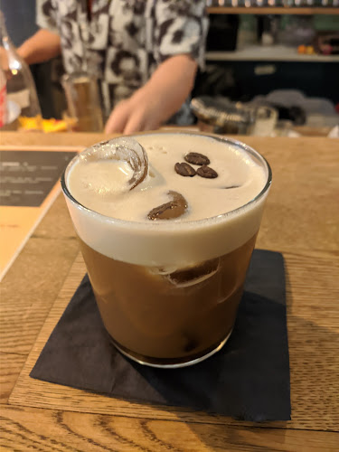 Kersnikova ulica 4, 1000 Ljubljana