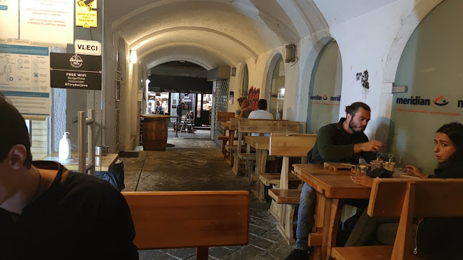 Opinii despre Burger Time Ljubljana în Ljubljana - Gastronomija in gostinstvo