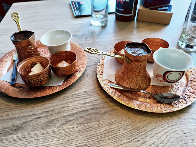 Comentarii opinii despre Das Ist Walter