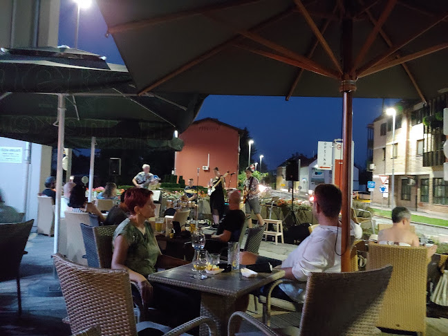 Kavarna Gaš, Katja Košar s.p. - Gastronomija in gostinstvo