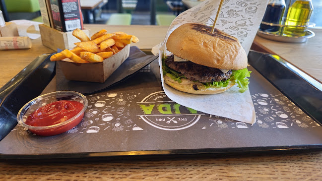 Opinii despre Ajda Burgers & More BTC în Ljubljana - Gastronomija in gostinstvo