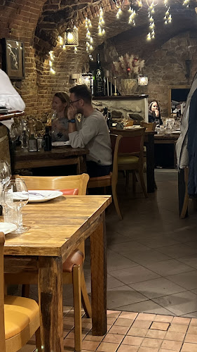 Trubarjeva cesta 40, 1000 Ljubljana