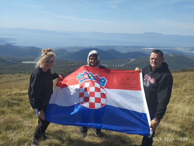 Opinii despre Črnomelj în Črnomelj - Gastronomija in gostinstvo