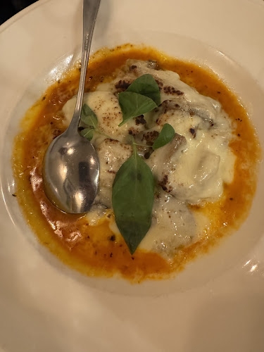 Opinii despre Julija în Ljubljana - Gastronomija in gostinstvo