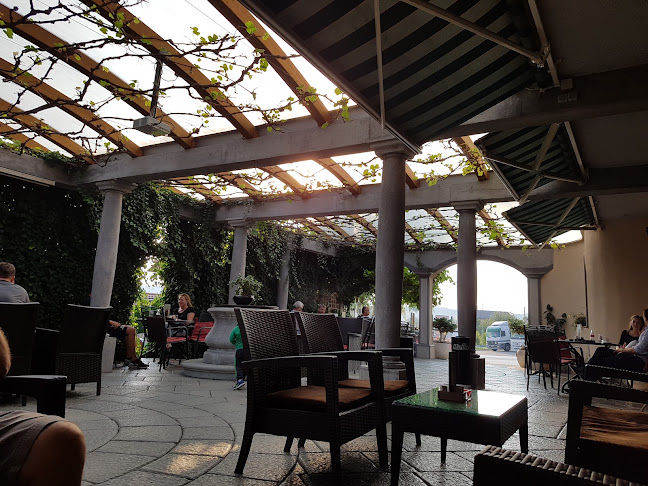 Opinii despre Dnevni bar Karantanija Mojca Bučar s.p. în Grosuplje - Gastronomija in gostinstvo