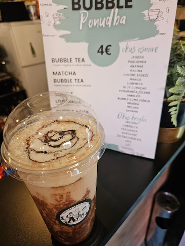 Comentarii opinii despre Walk bar