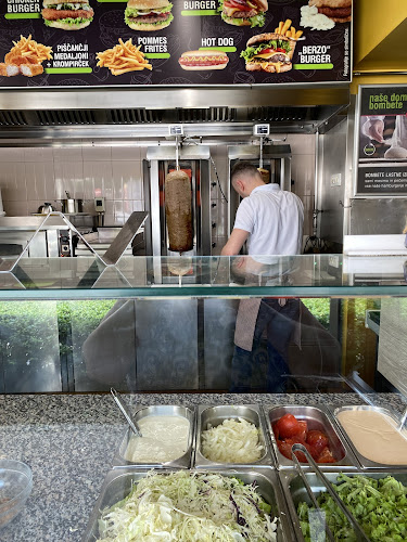 Opinii despre Okrepčevalnica Berzo în Vrhnika - Gastronomija in gostinstvo